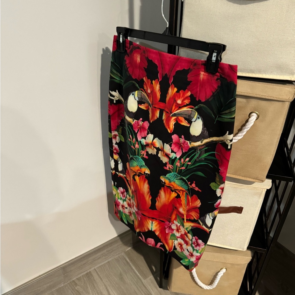 Ted Baker London Floral Pencil Skirt - Red and Black
